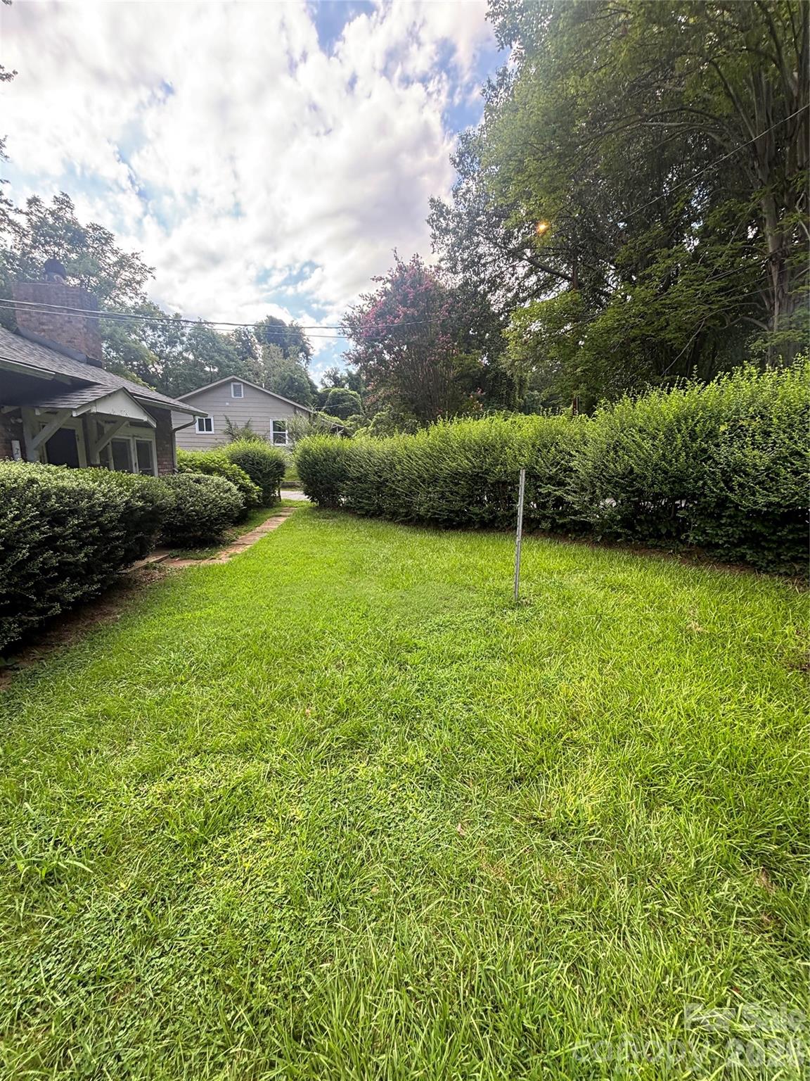 40 Beaver Street — Tryon