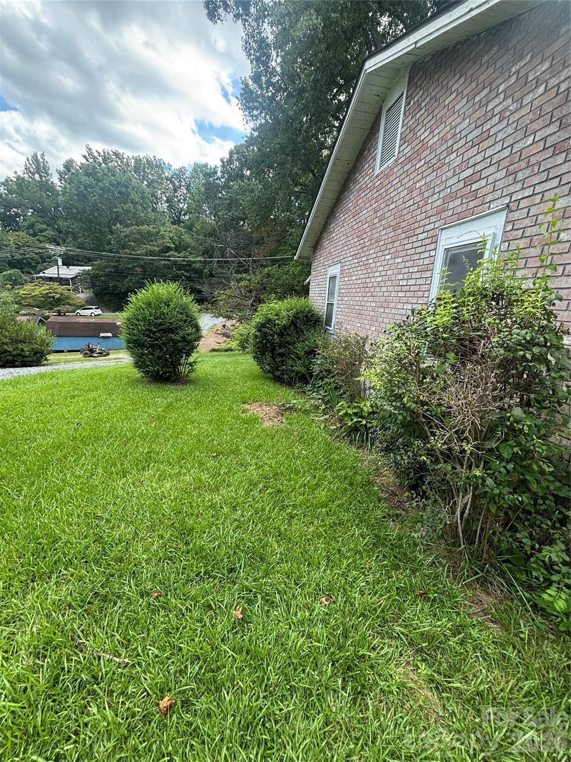 40 Beaver Street — Tryon