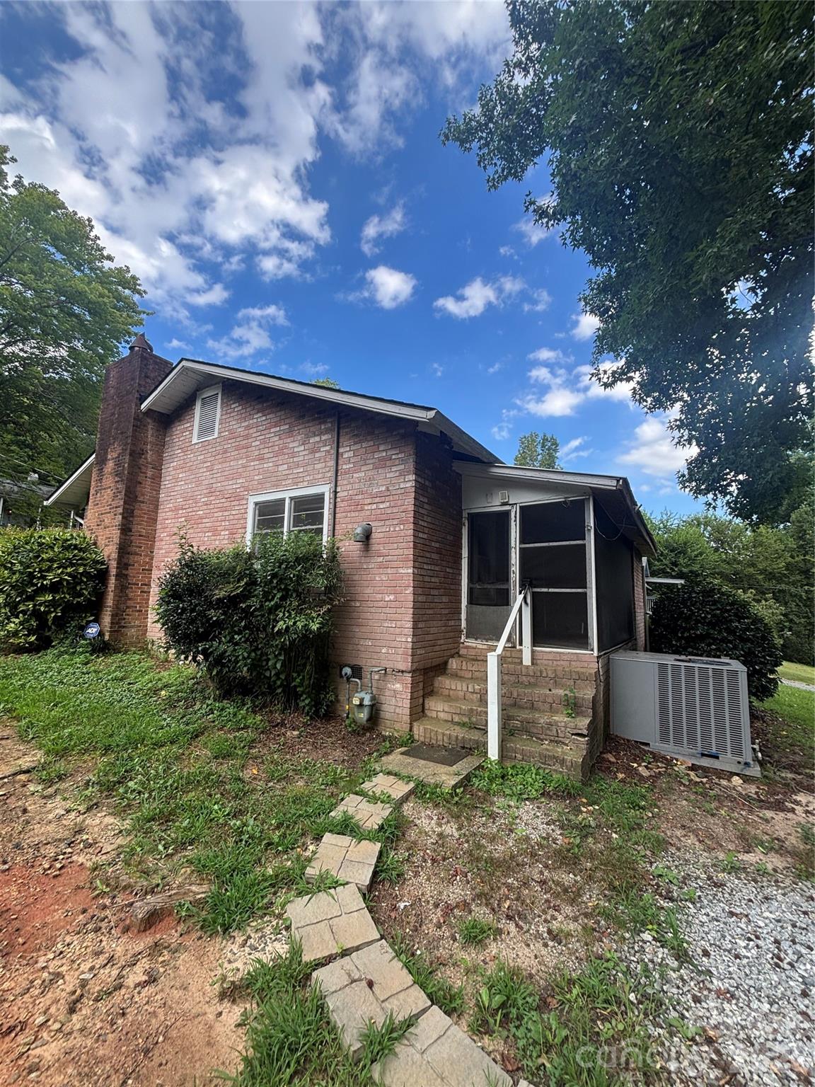 40 Beaver Street — Tryon