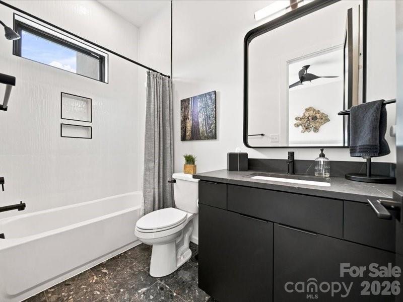5519 Liberty Road — Granite Falls