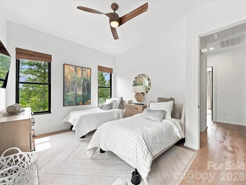 5519 Liberty Road — Granite Falls