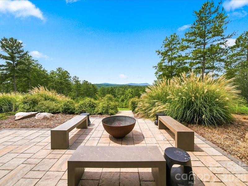 5519 Liberty Road — Granite Falls