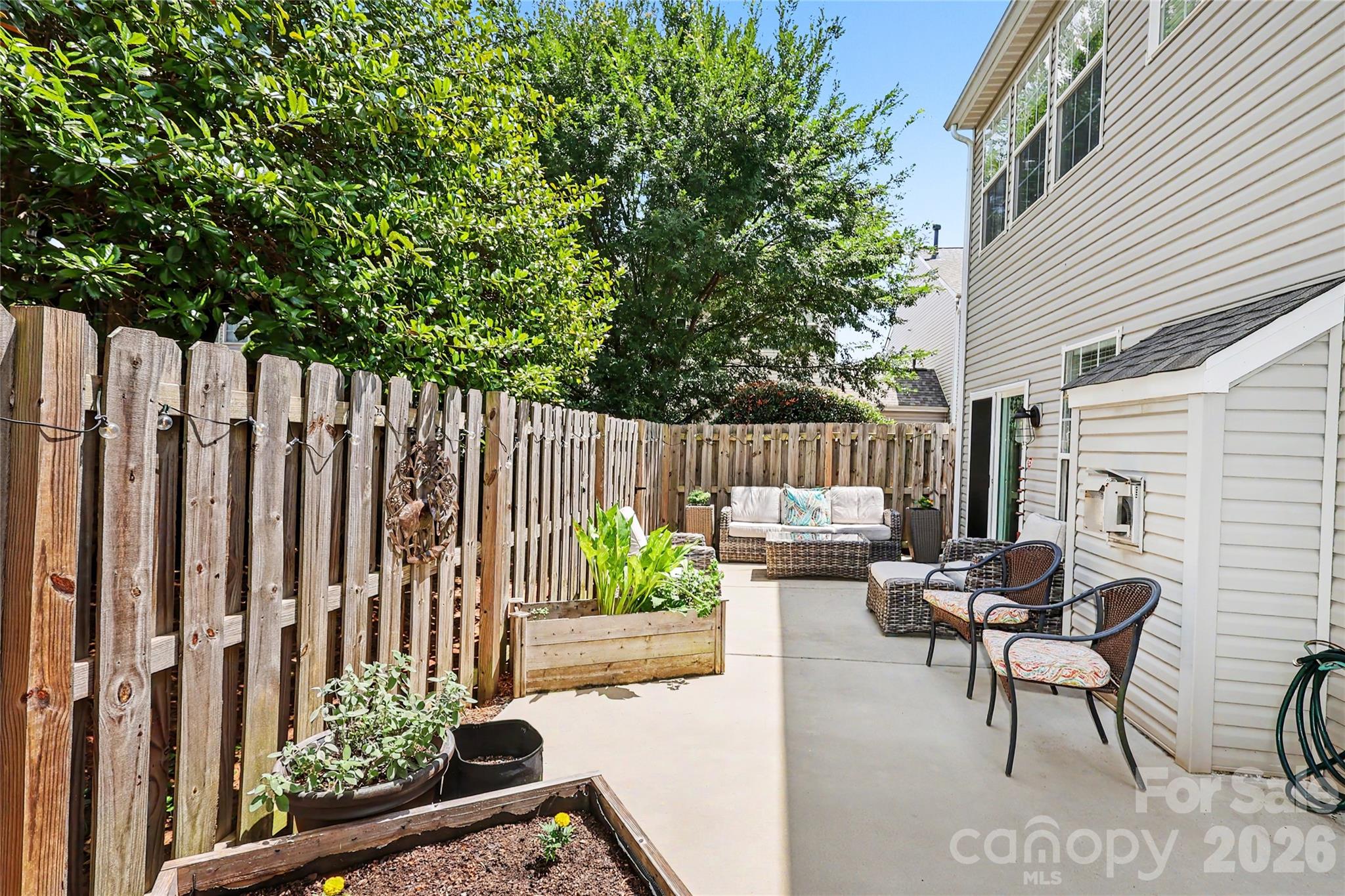 15117 Northsprings Drive — Charlotte