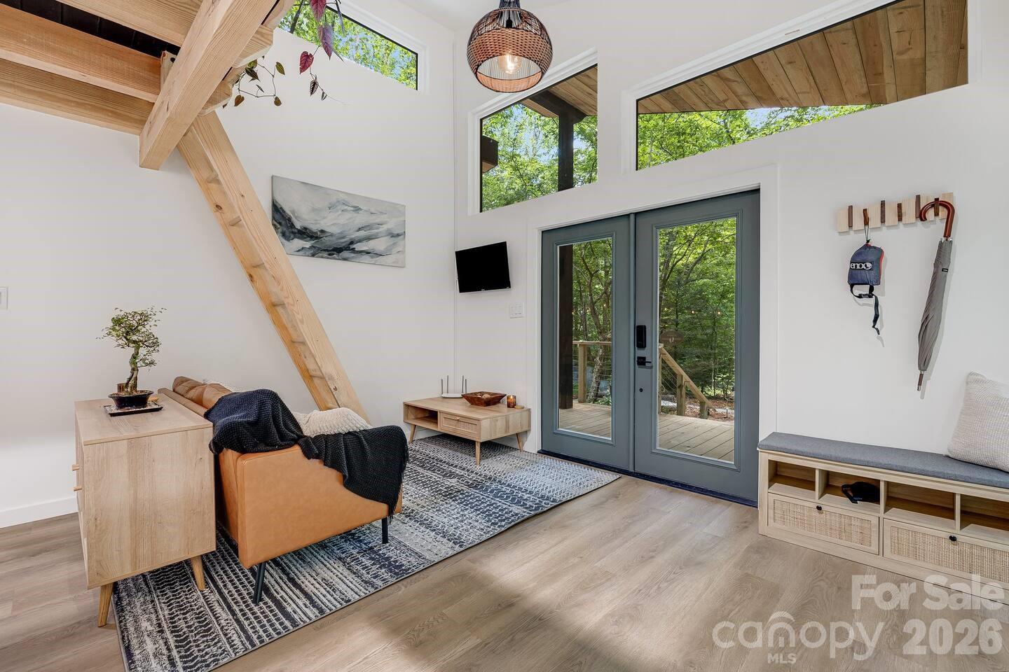 317 Twinbrook Lane — Maggie Valley