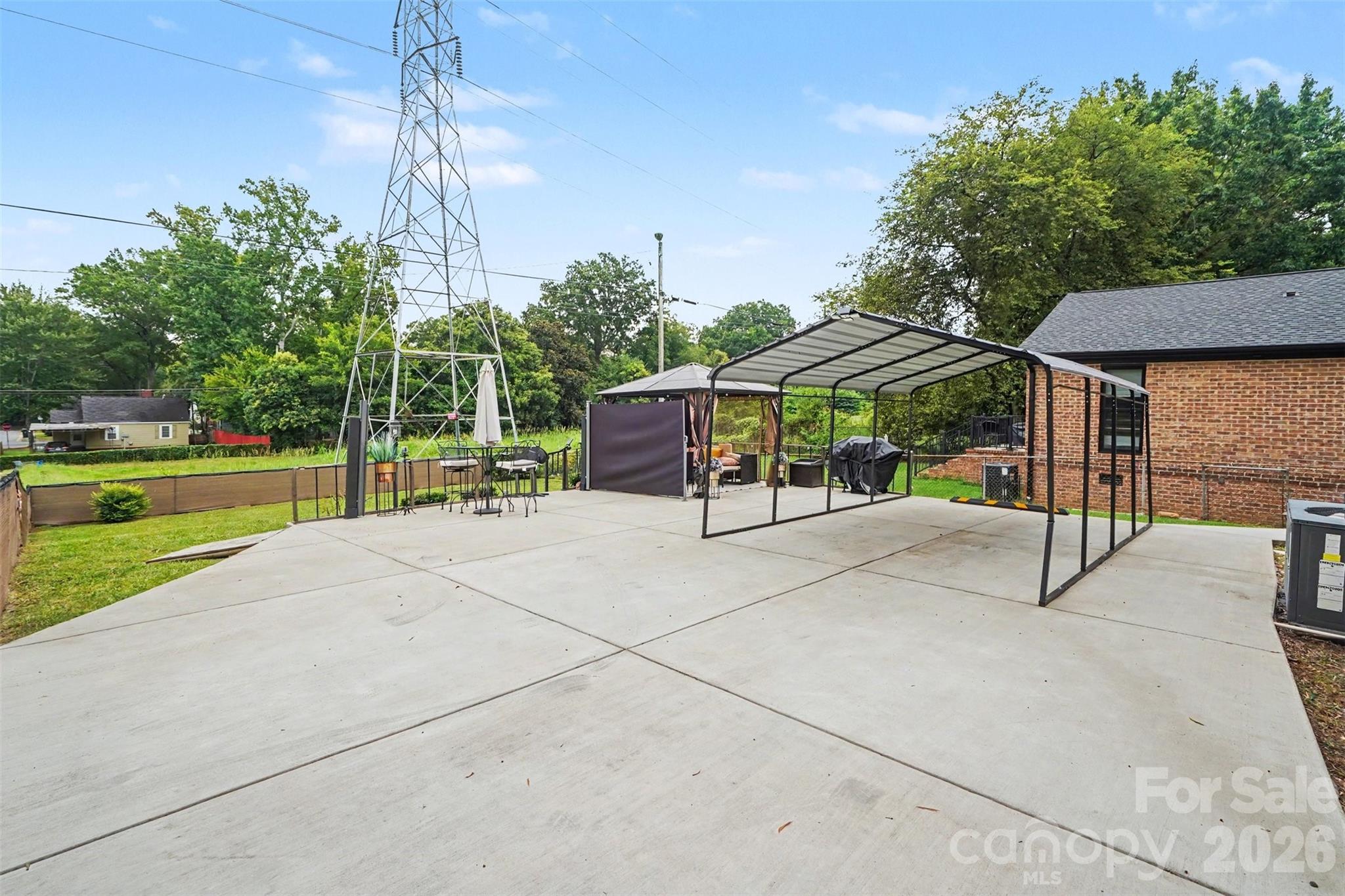 2101 Highland Street — Charlotte