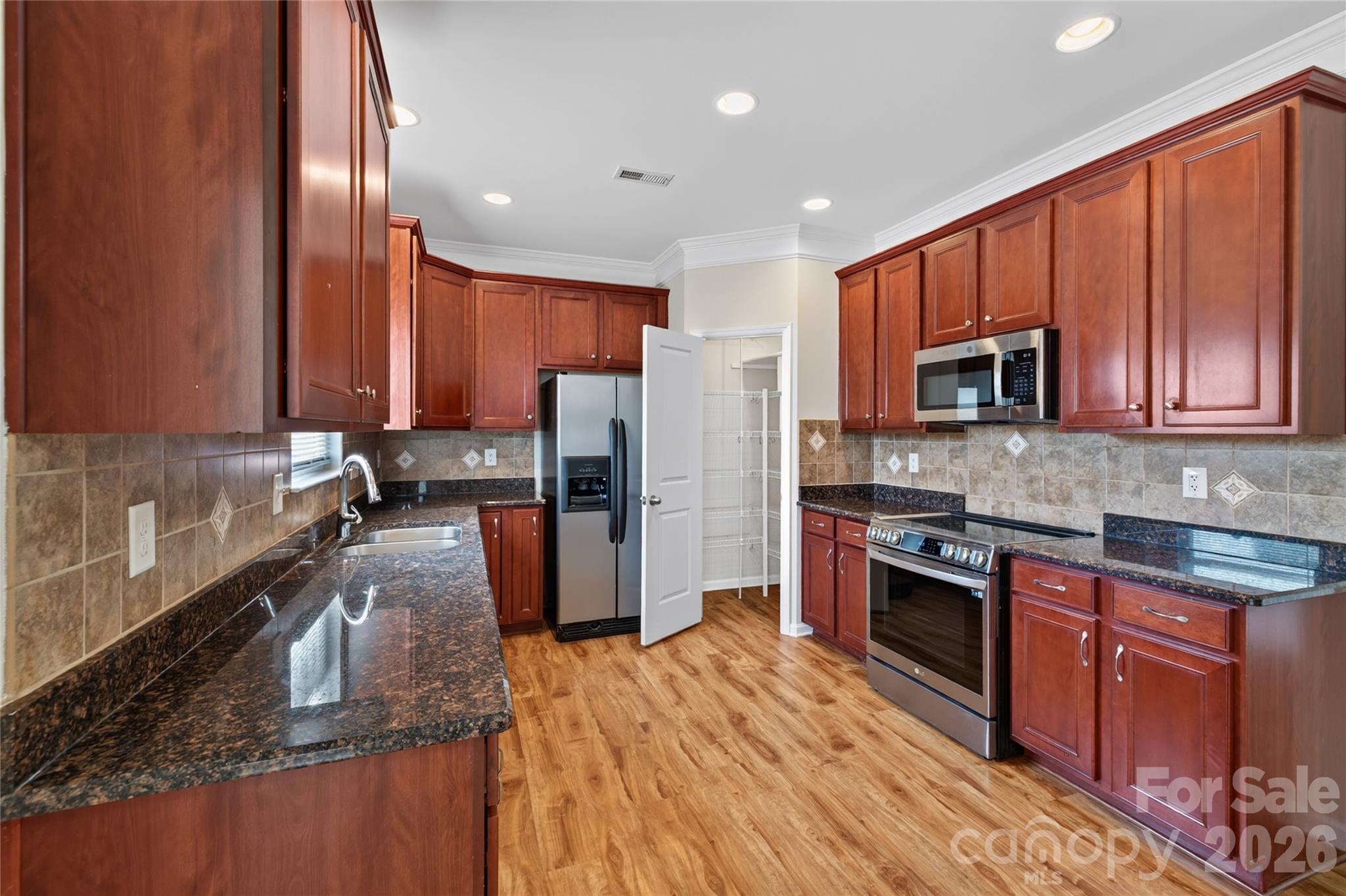 1607 Hoosac Drive — Waxhaw