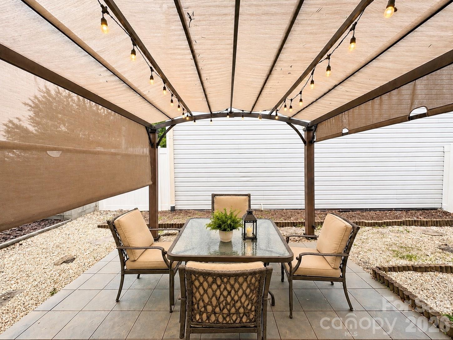 8946 Meadowmont View Drive — Charlotte
