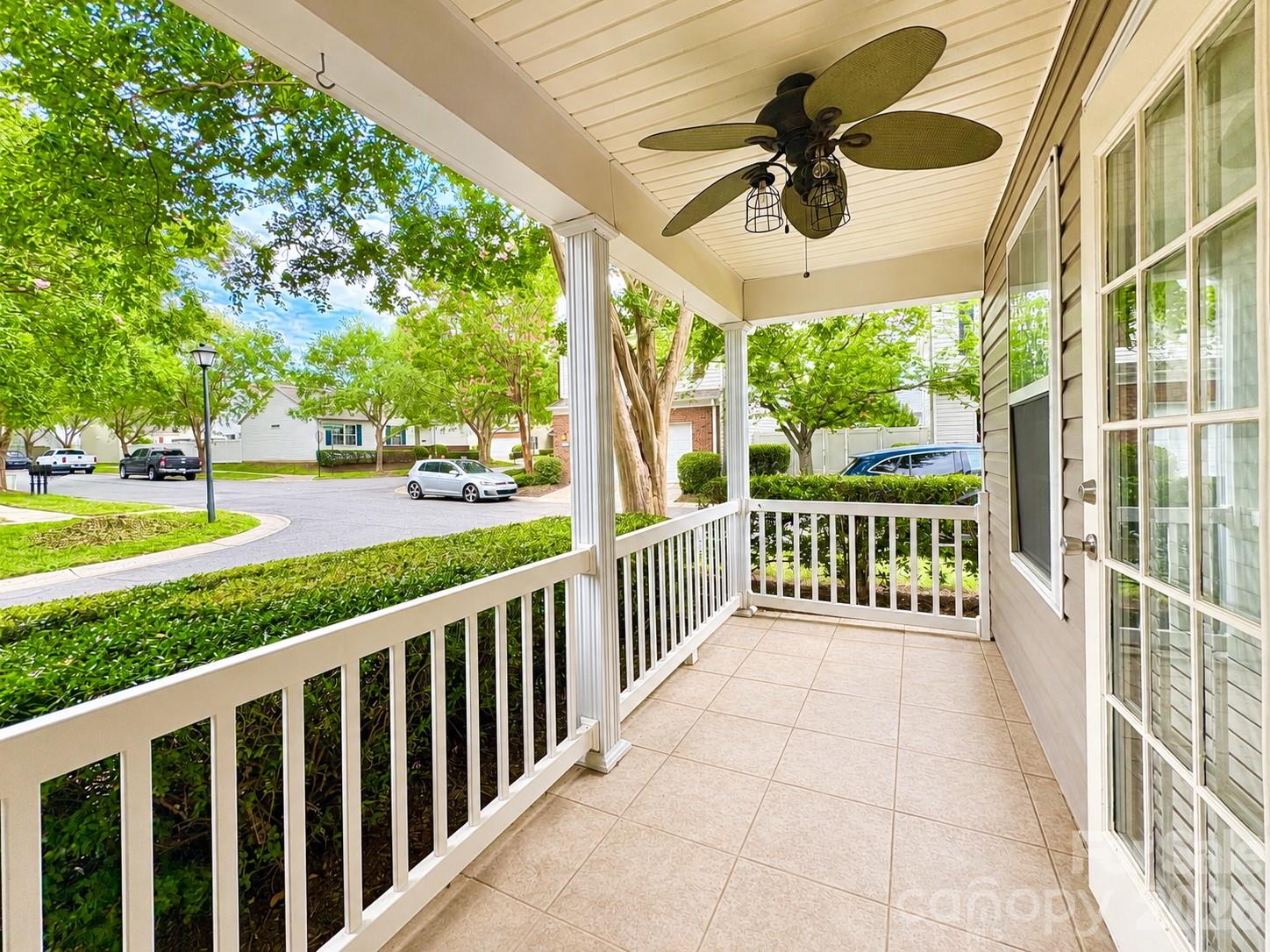 8946 Meadowmont View Drive — Charlotte