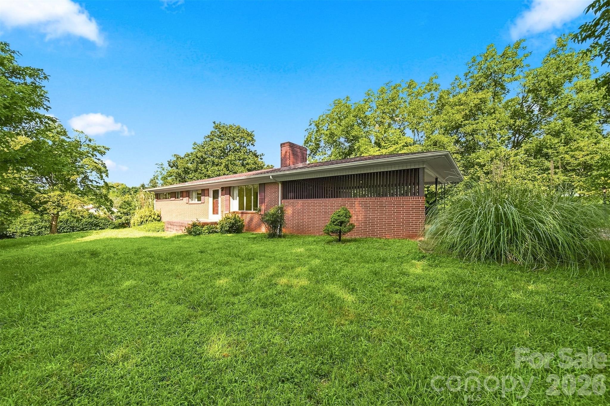 434 Mountain View Drive — Morganton