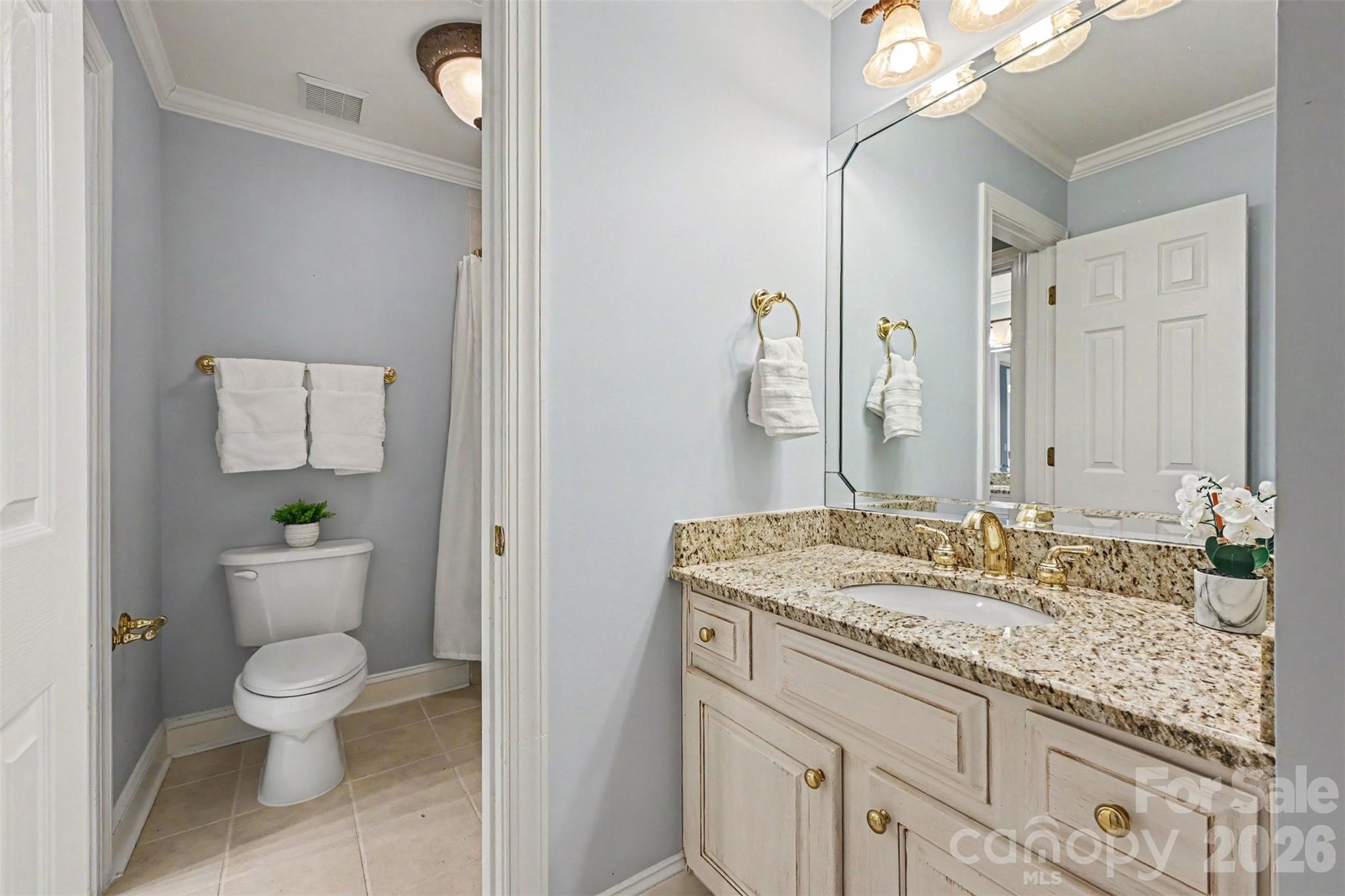 7526 Bluestar Lane — Charlotte