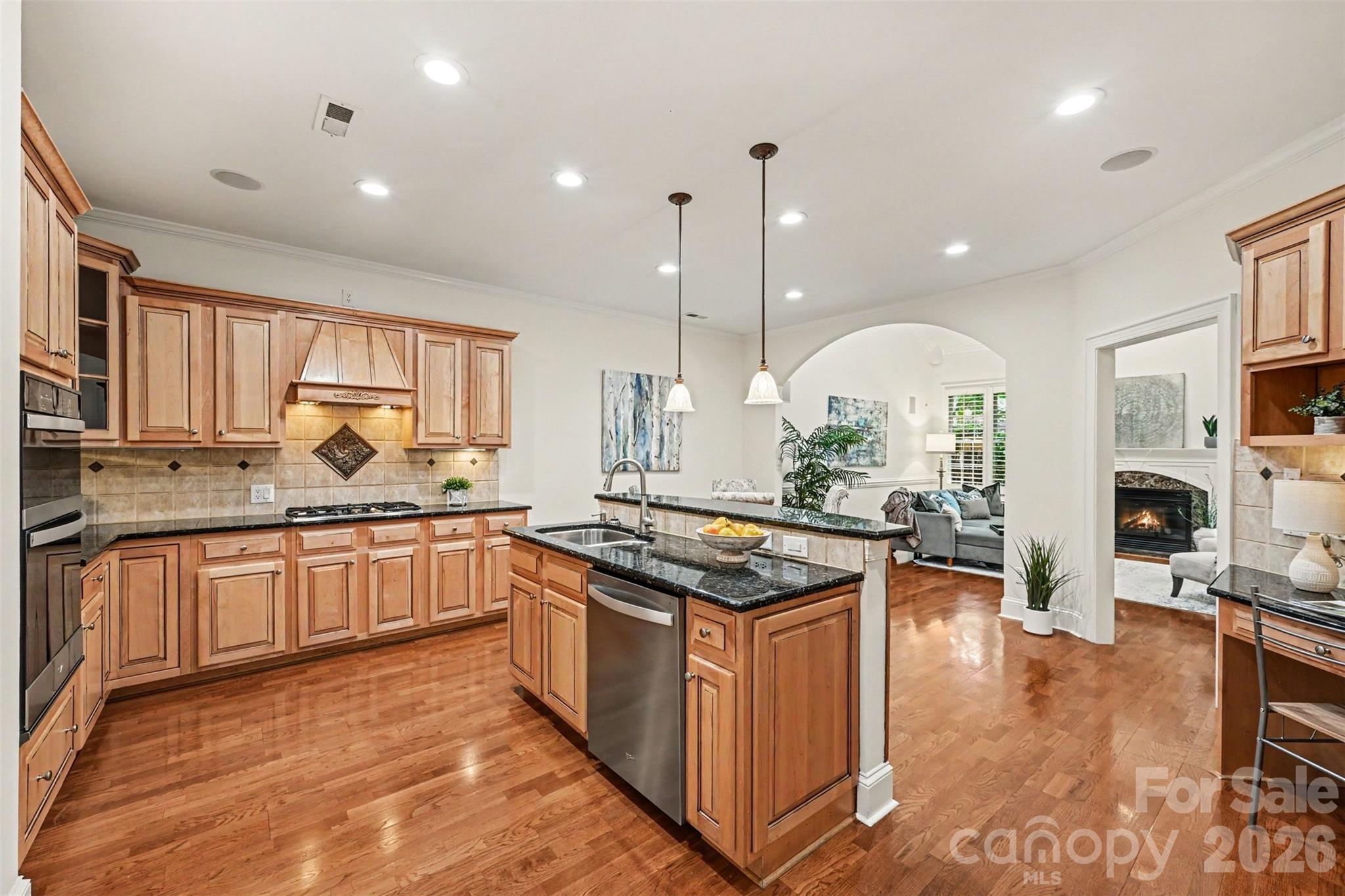 7526 Bluestar Lane — Charlotte