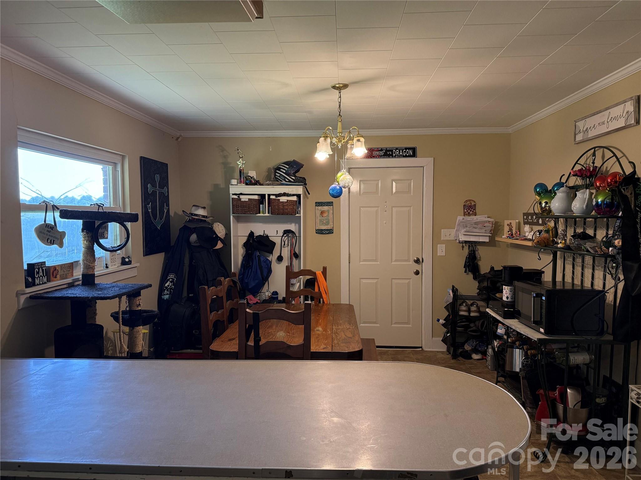 2175 Triplett Road — Mt Ulla