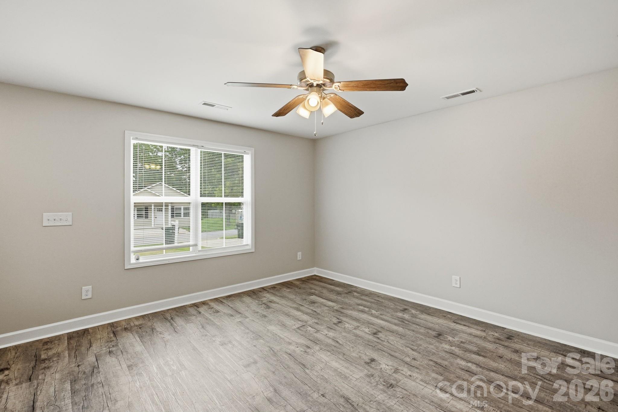 155 Mckinnon Avenue NE — Concord