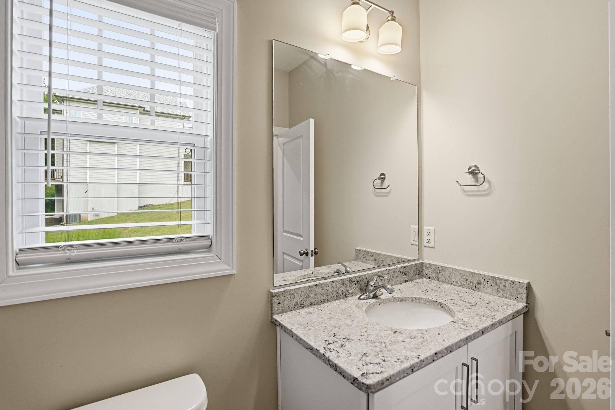 235 Brook Avenue SE — Concord
