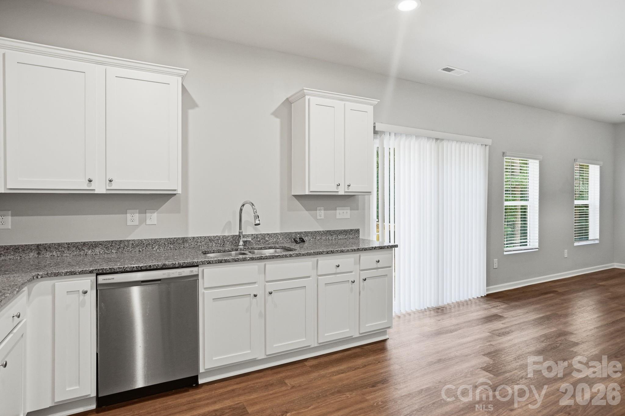 8175 Long Island Road — Catawba