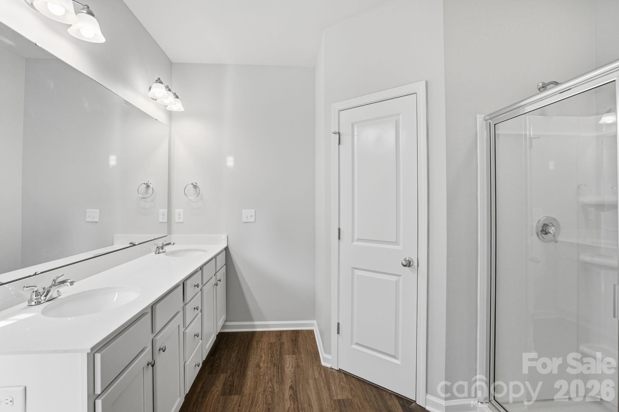 8175 Long Island Road — Catawba