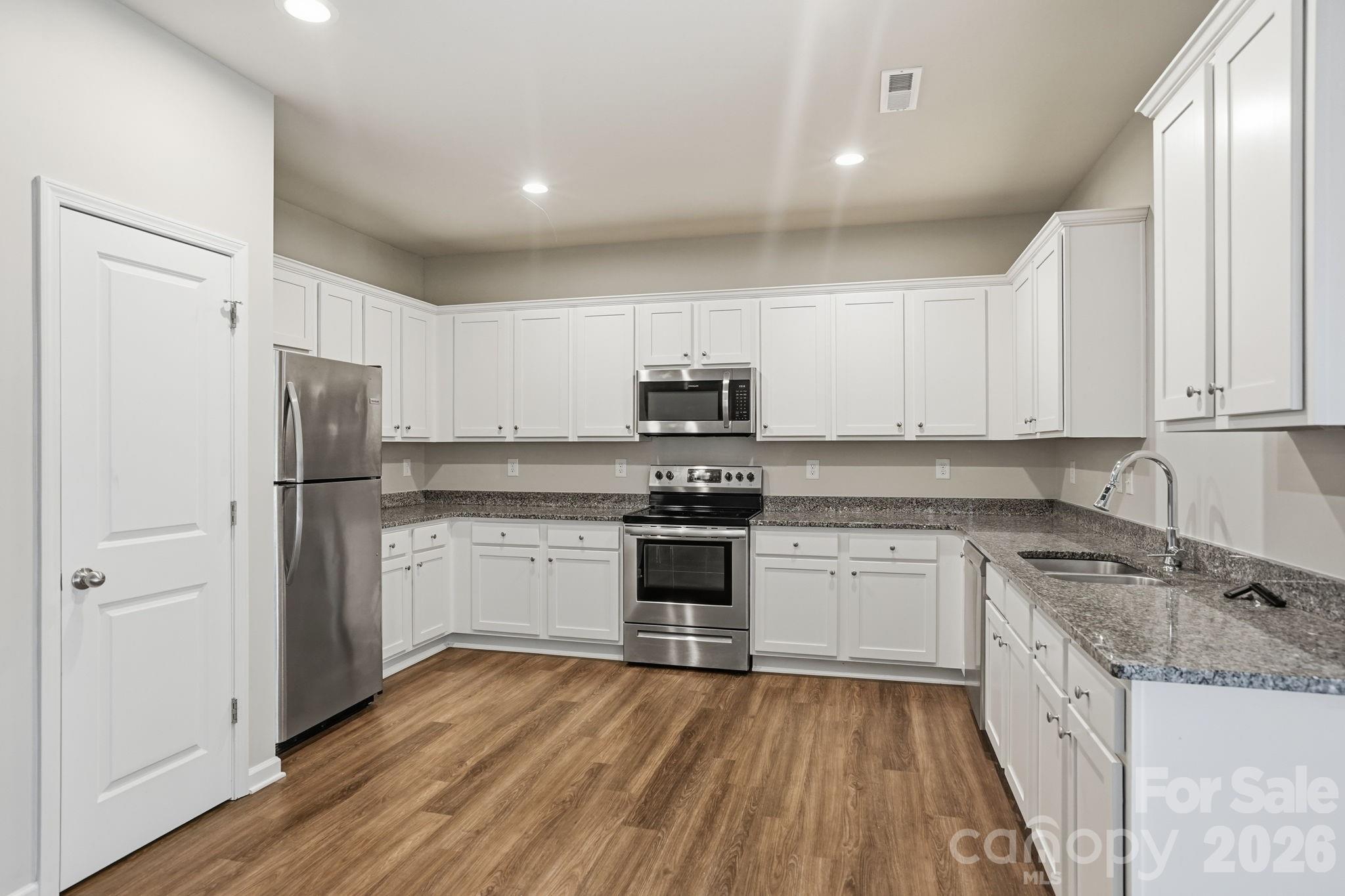 8175 Long Island Road — Catawba