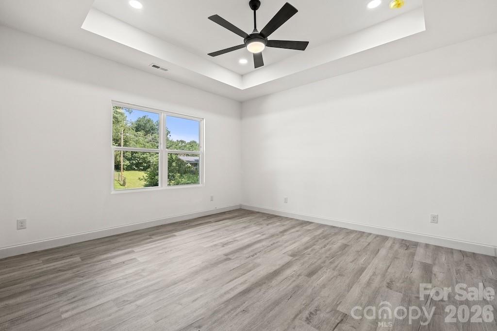 505 E Dunlap Street — Lancaster