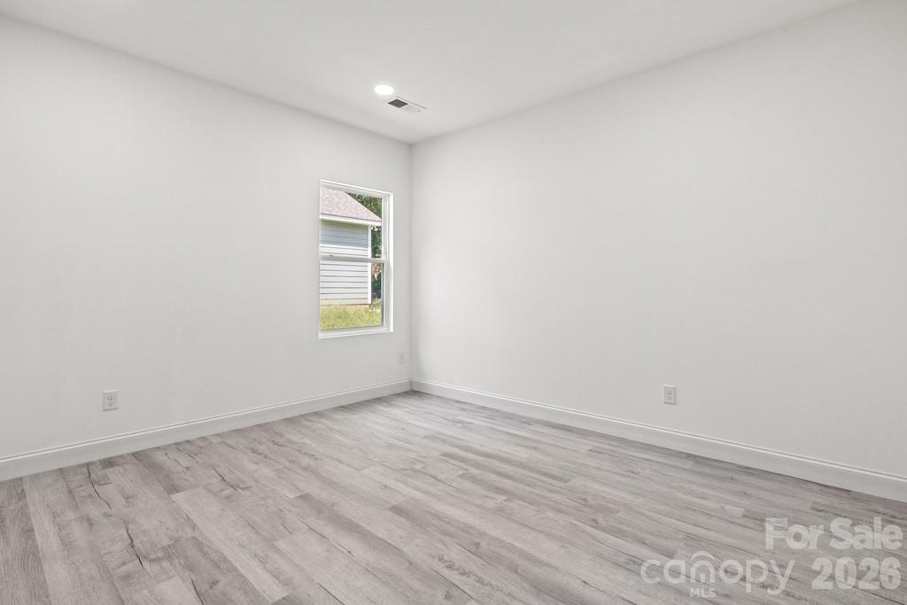 505 E Dunlap Street — Lancaster