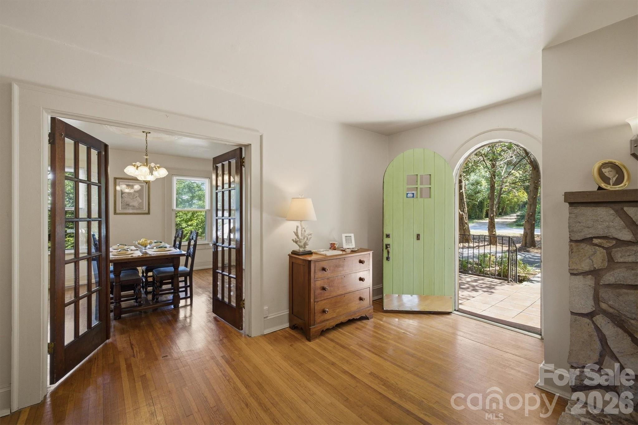 1205 E Union Street — Morganton