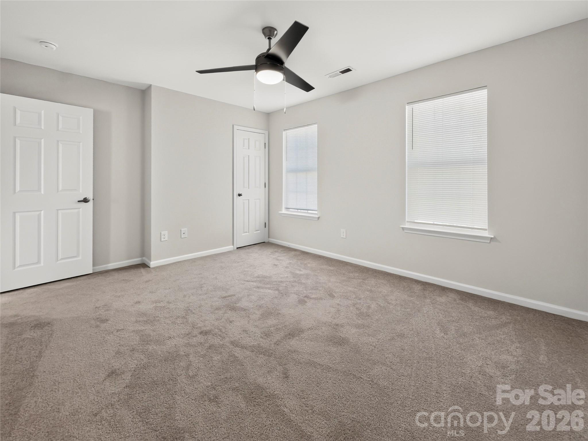 2216 Emmons Lane — Charlotte