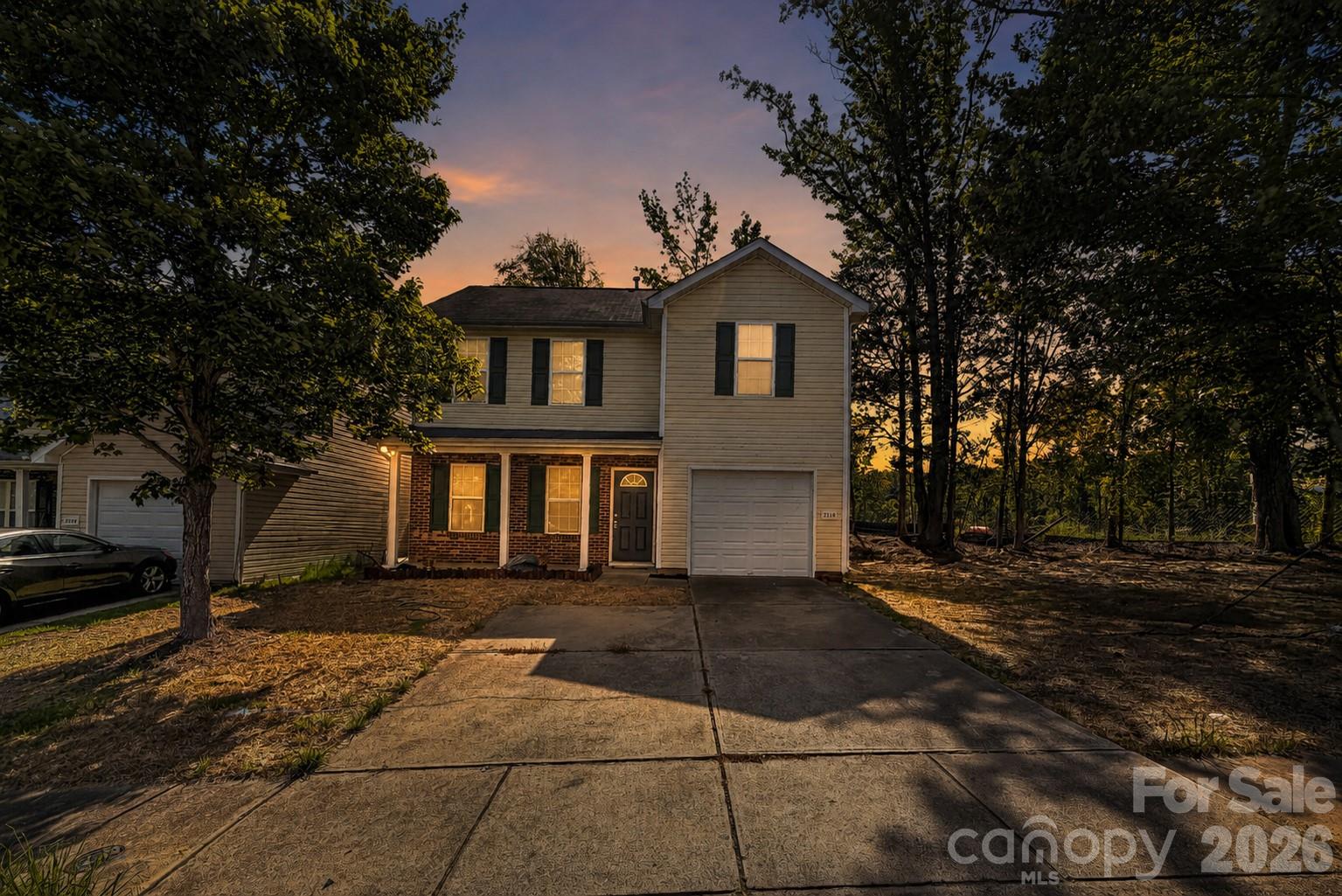 2216 Emmons Lane — Charlotte