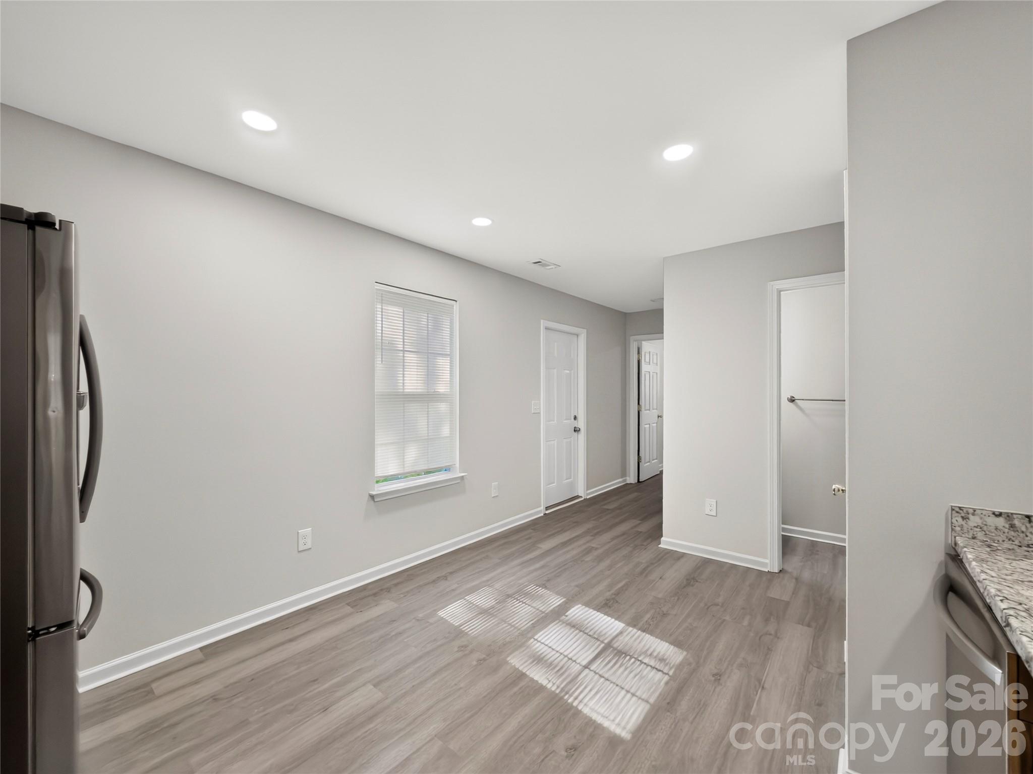 2216 Emmons Lane — Charlotte