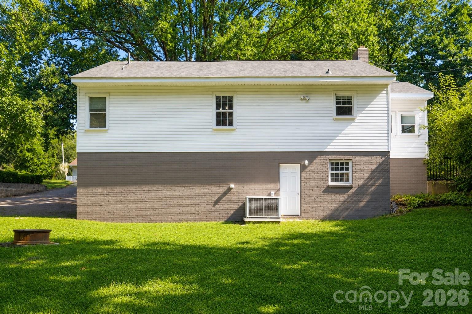 317 E 4th Avenue — Gastonia