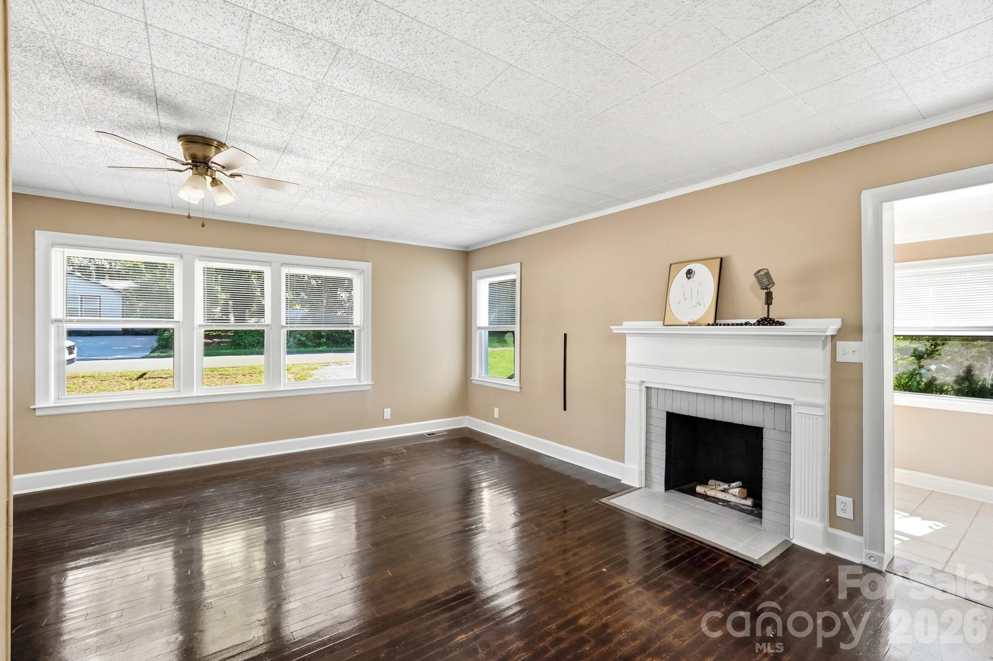317 E 4th Avenue — Gastonia