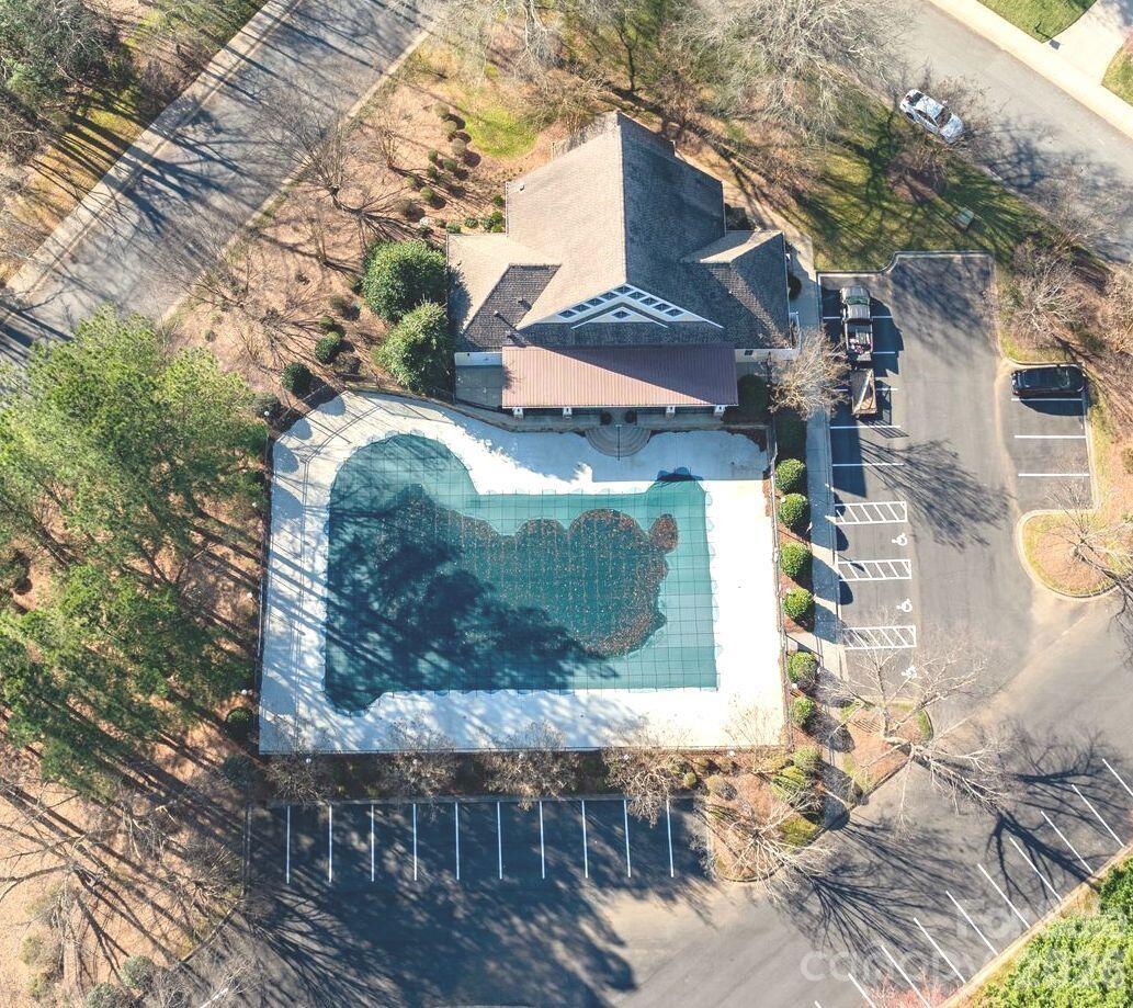 2379 Metcalf Drive — Sherrills Ford