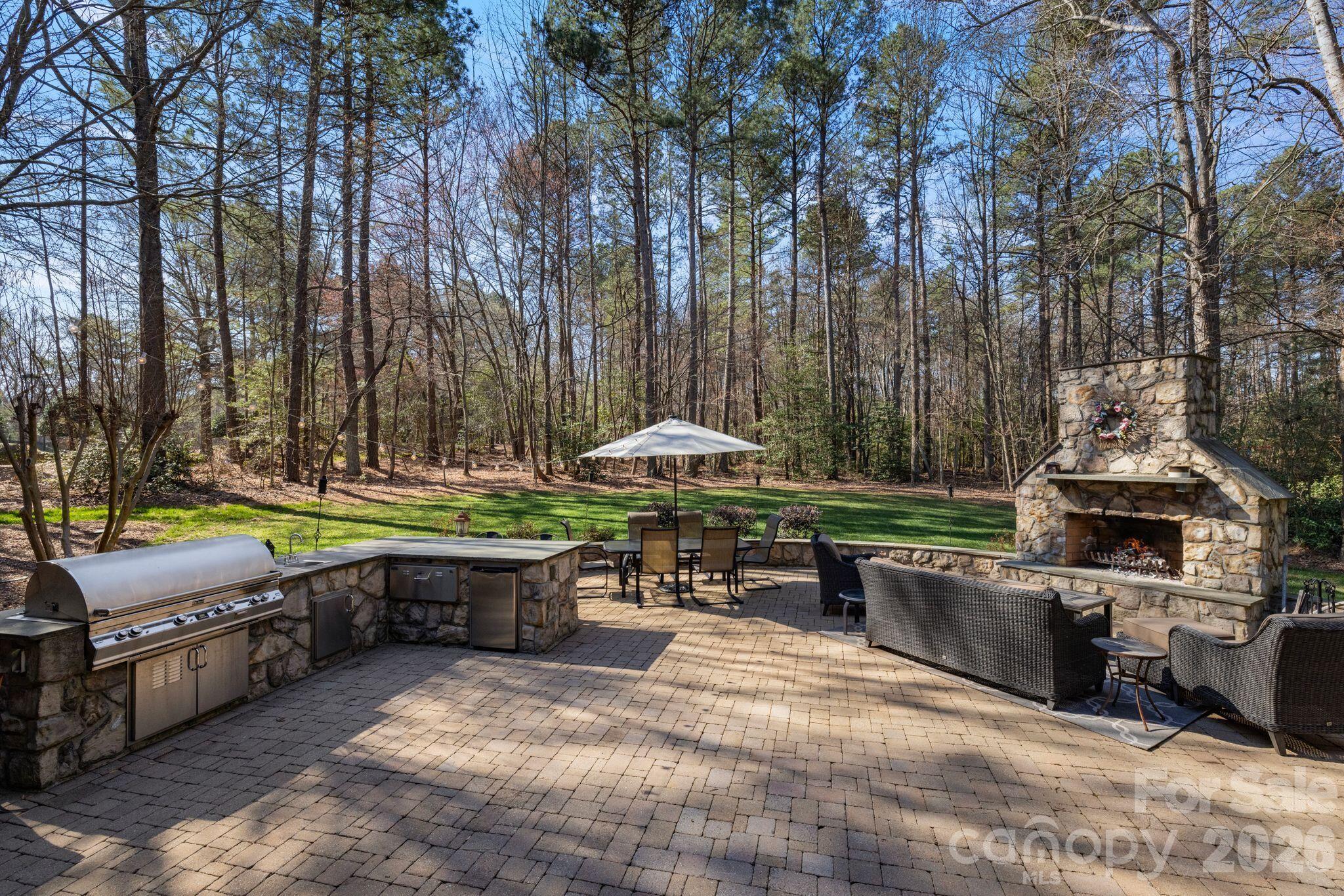 2379 Metcalf Drive — Sherrills Ford