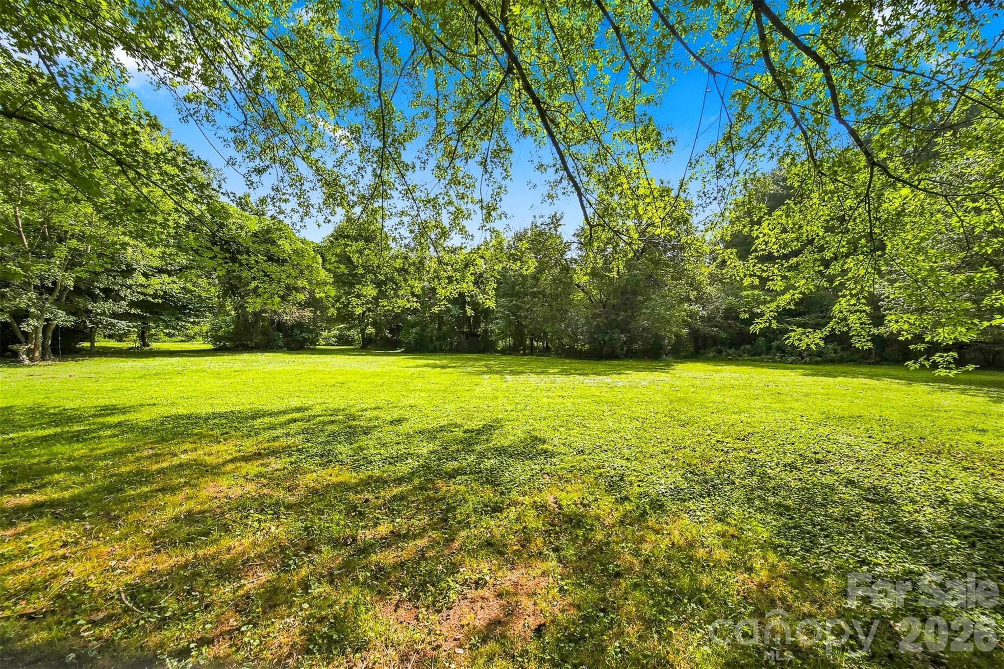 2588 Old Shelby Road — Hickory