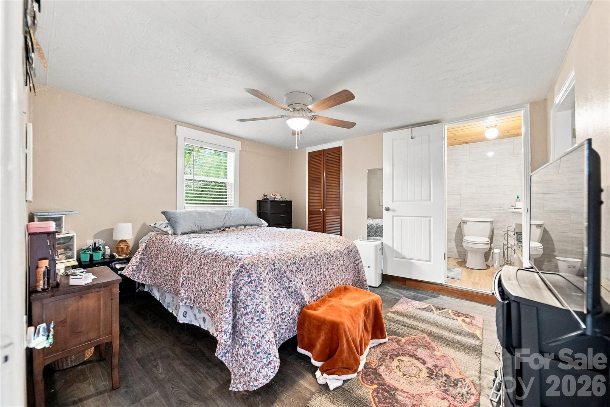 2588 Old Shelby Road — Hickory