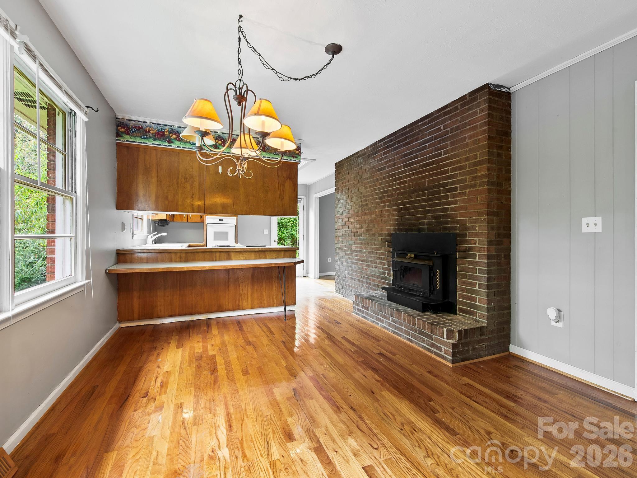 48 Faircrest Road — Asheville