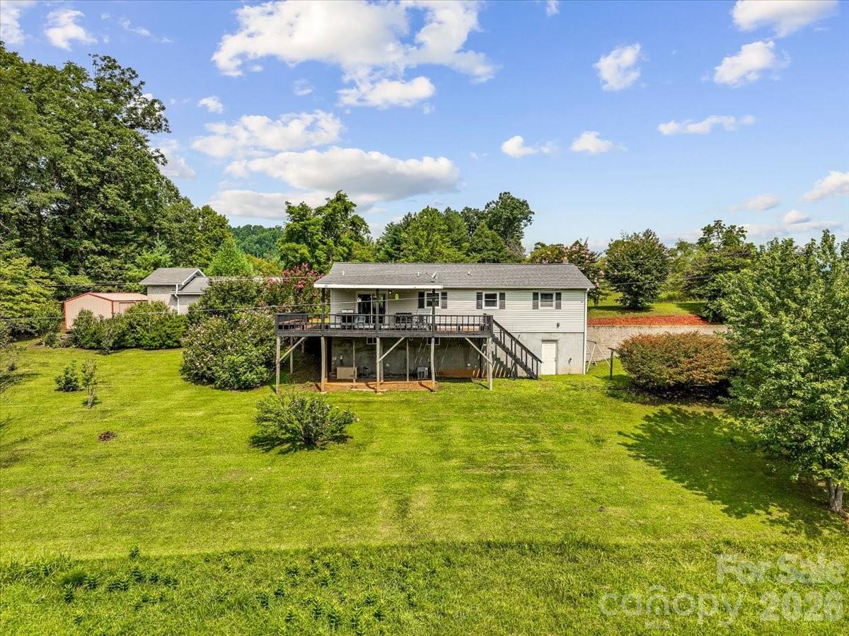 427 Big Brush Creek Road — Green Mountain