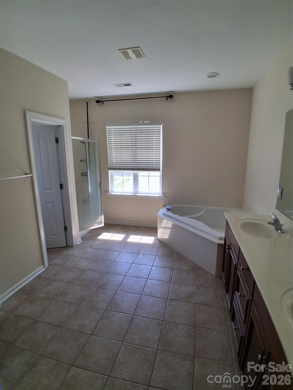 1552 Fitzgerald Street NW — Concord