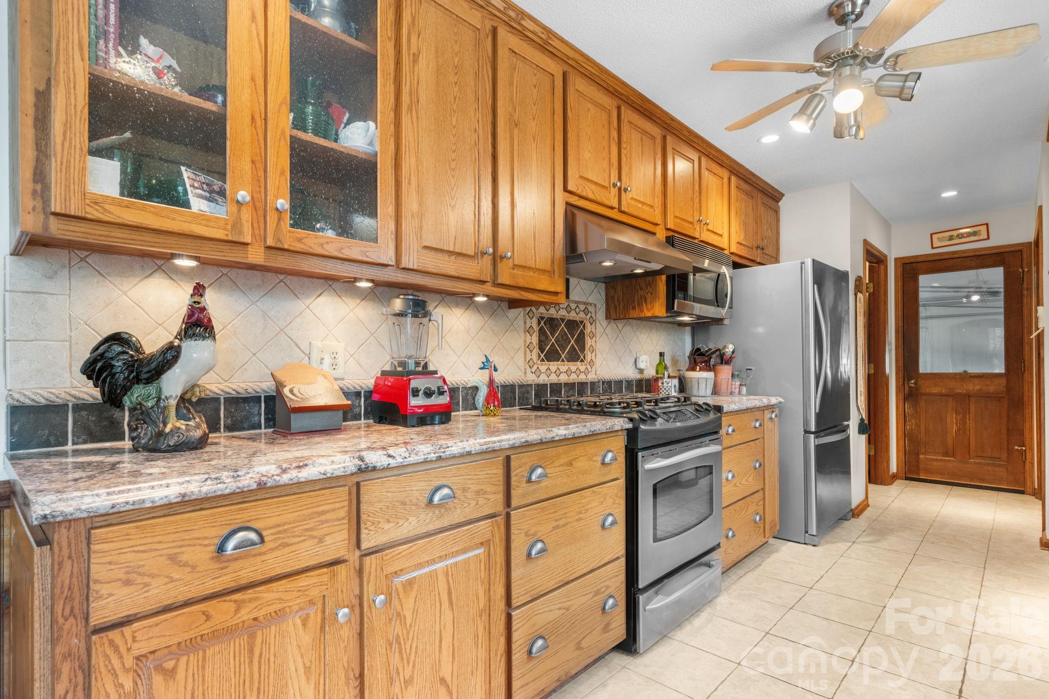 1316 Oak Canopy Road — Lincolnton
