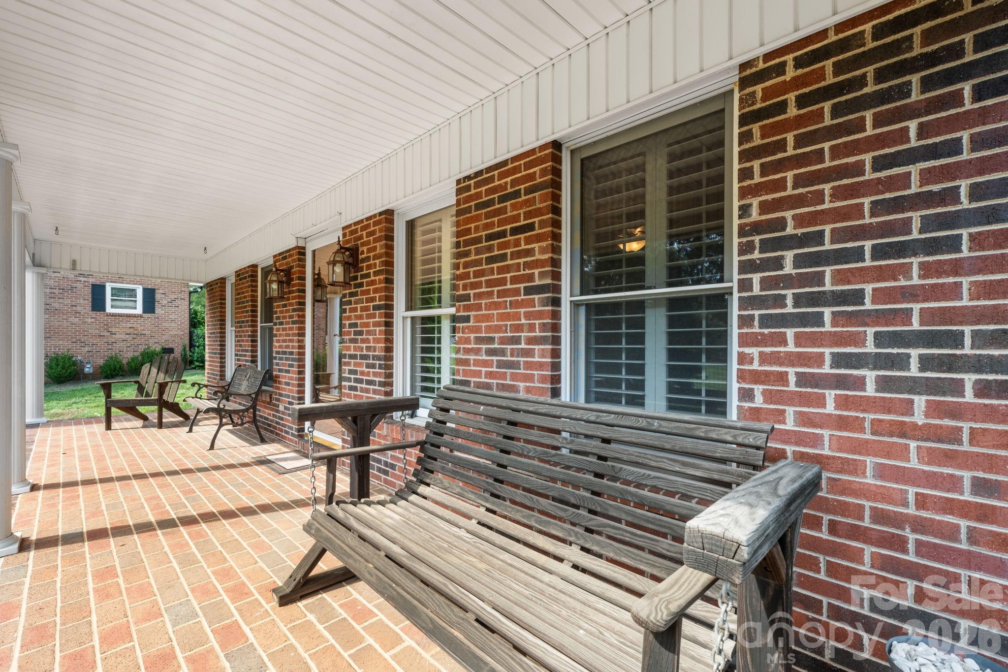 1316 Oak Canopy Road — Lincolnton