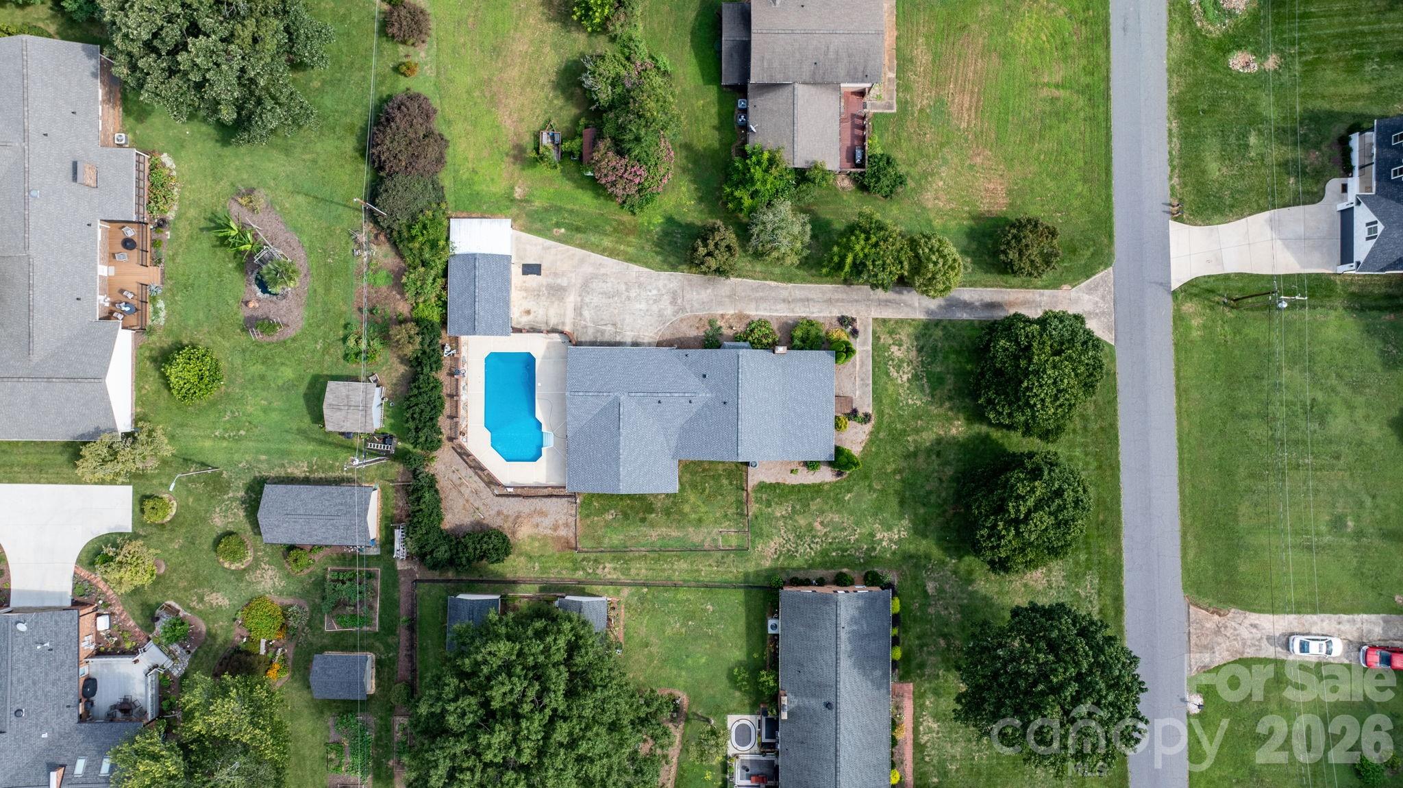 1316 Oak Canopy Road — Lincolnton