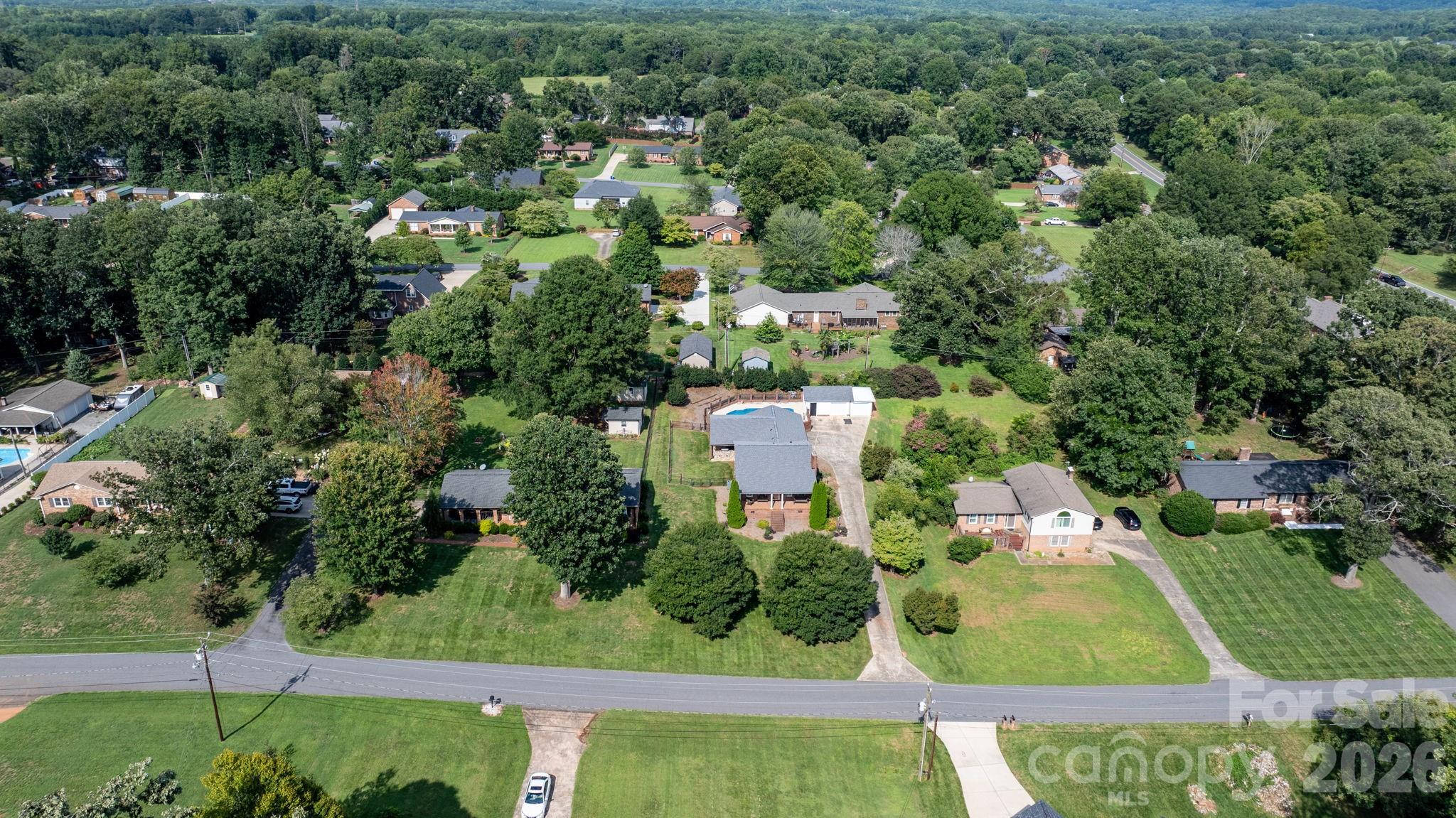 1316 Oak Canopy Road — Lincolnton