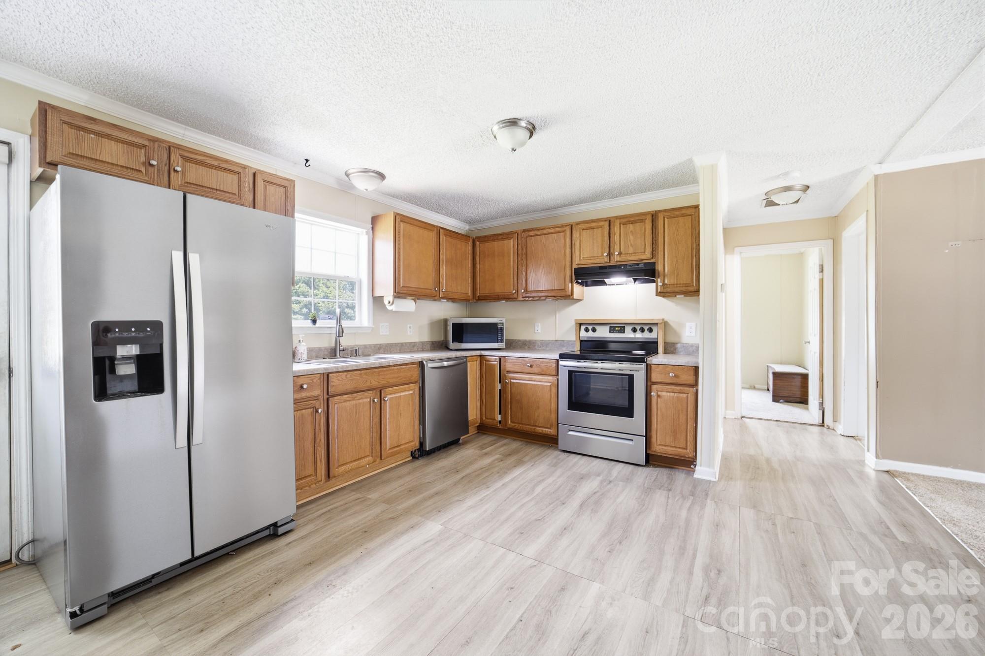 3009 Drake Drive — Stanley