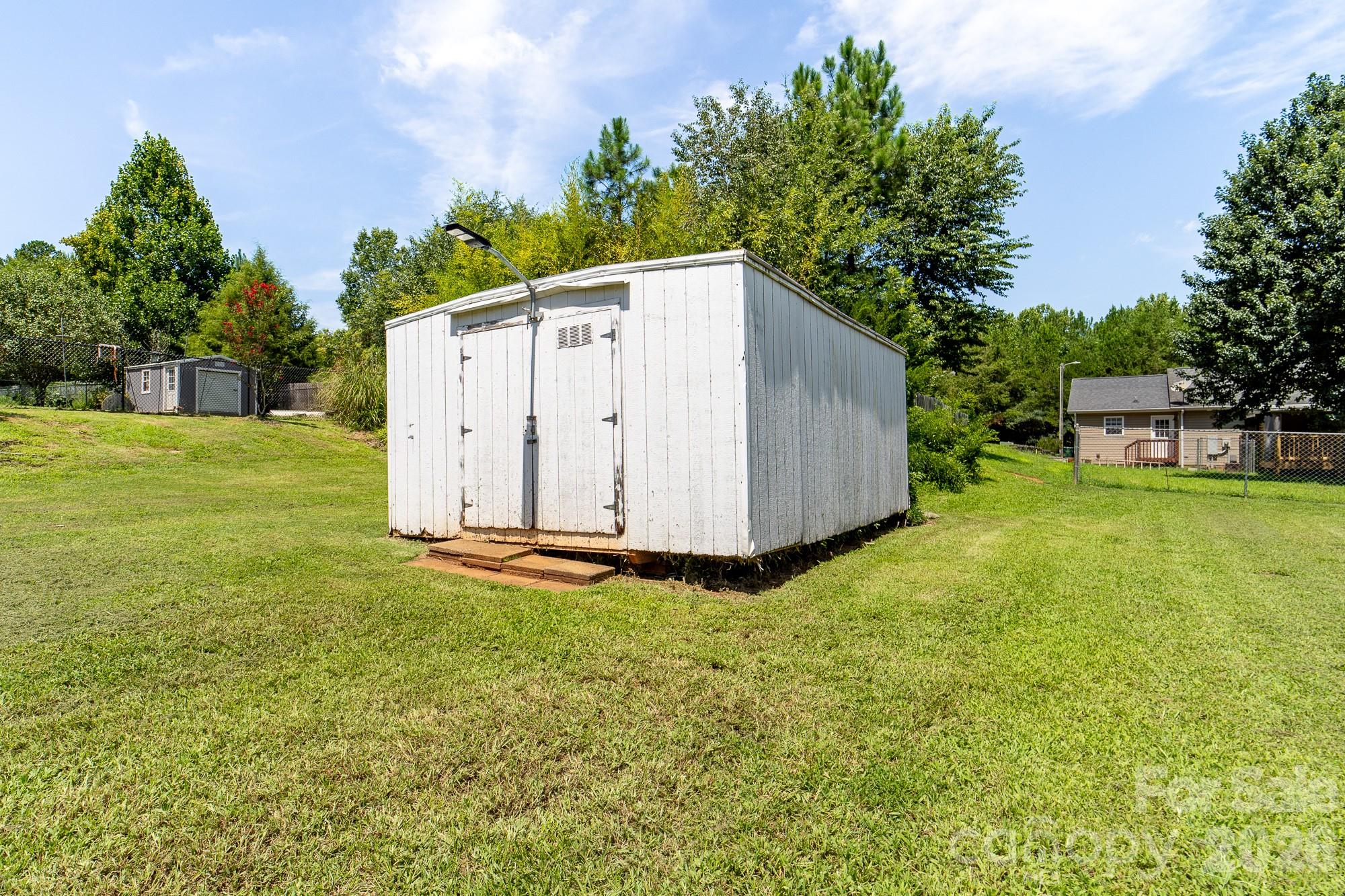 3009 Drake Drive — Stanley