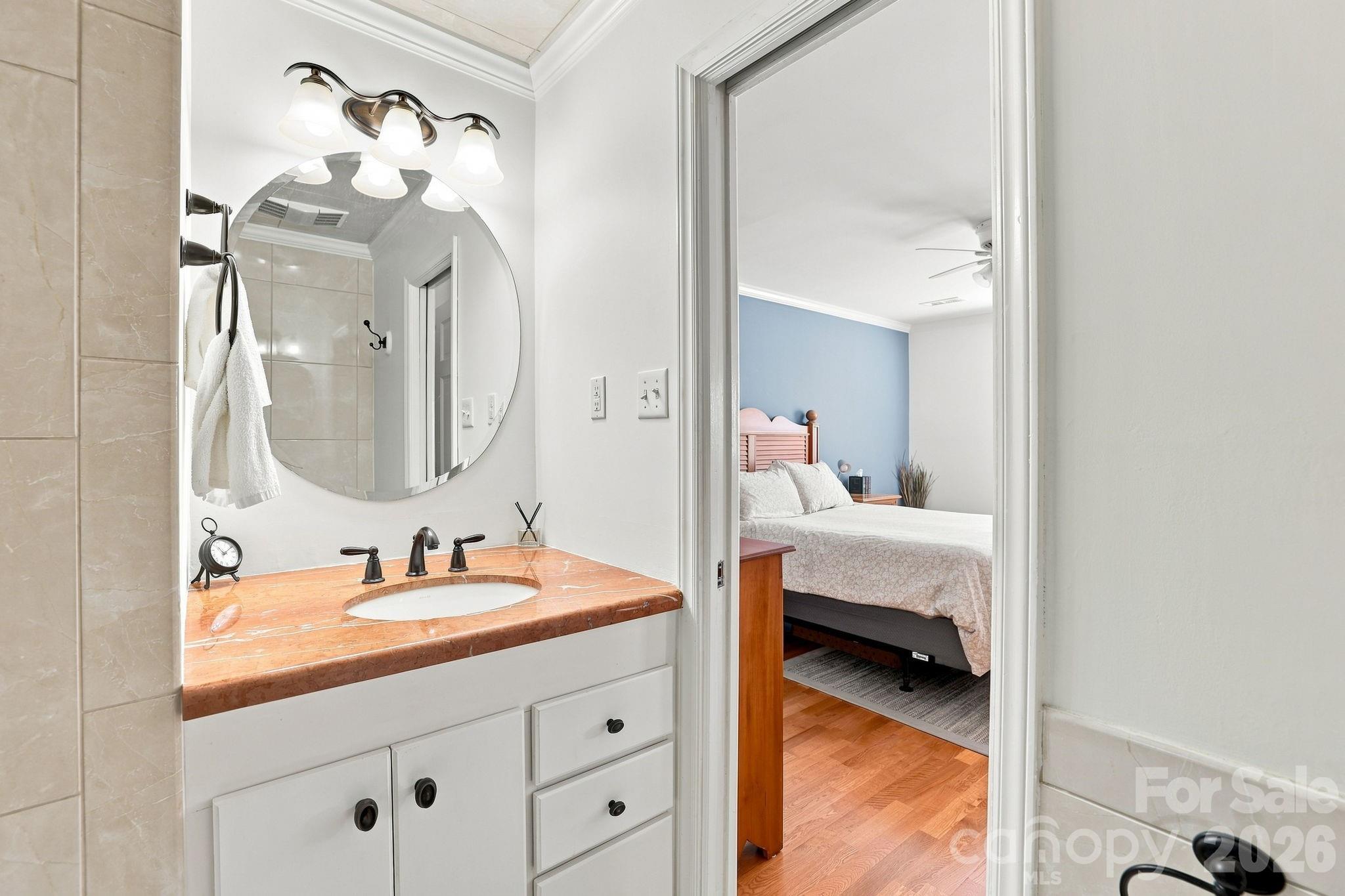 6606 Bunker Hill Circle — Charlotte