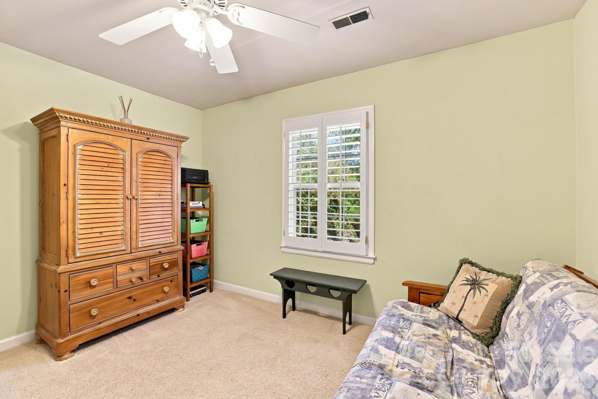 6606 Bunker Hill Circle — Charlotte