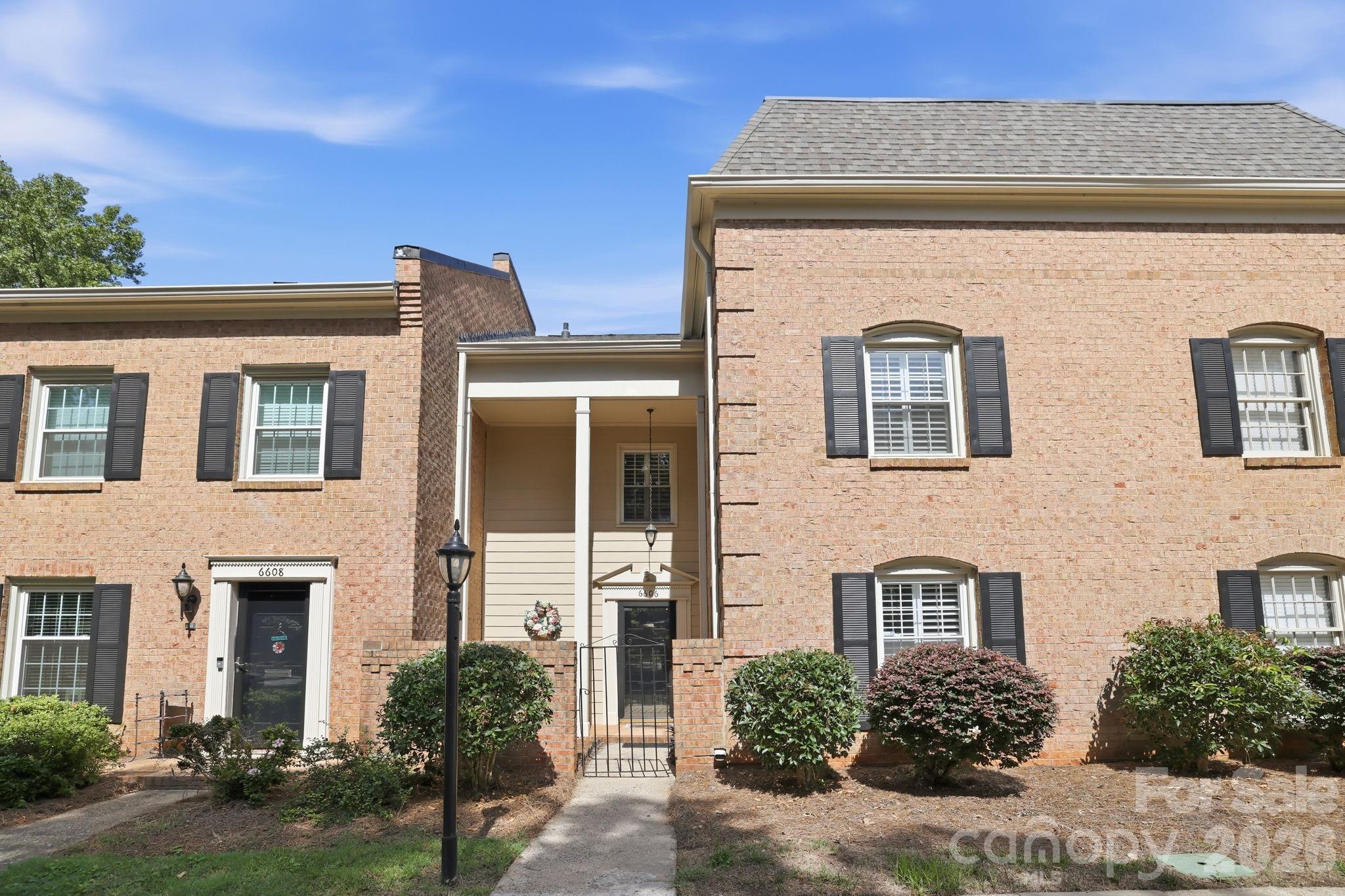 6606 Bunker Hill Circle — Charlotte