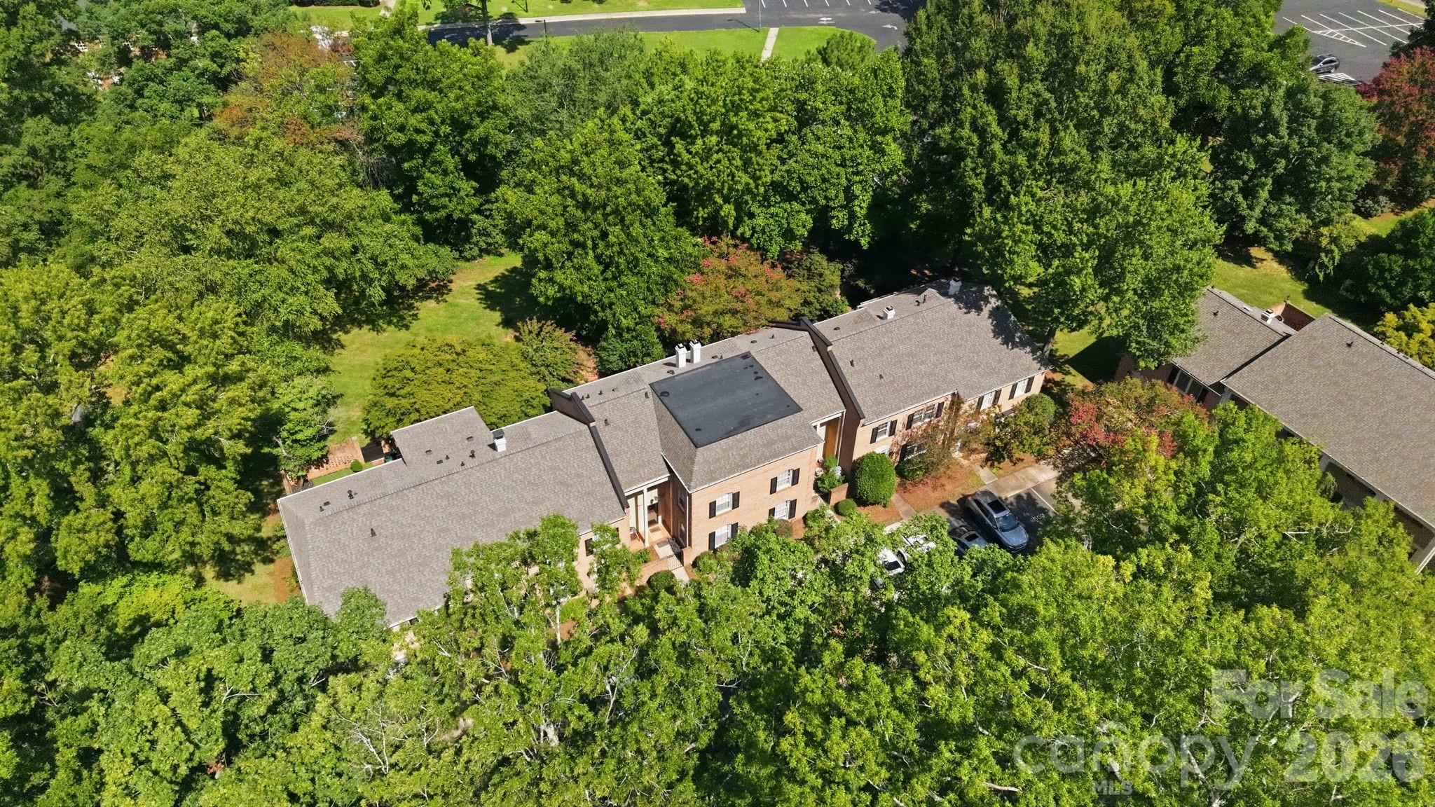 6606 Bunker Hill Circle — Charlotte