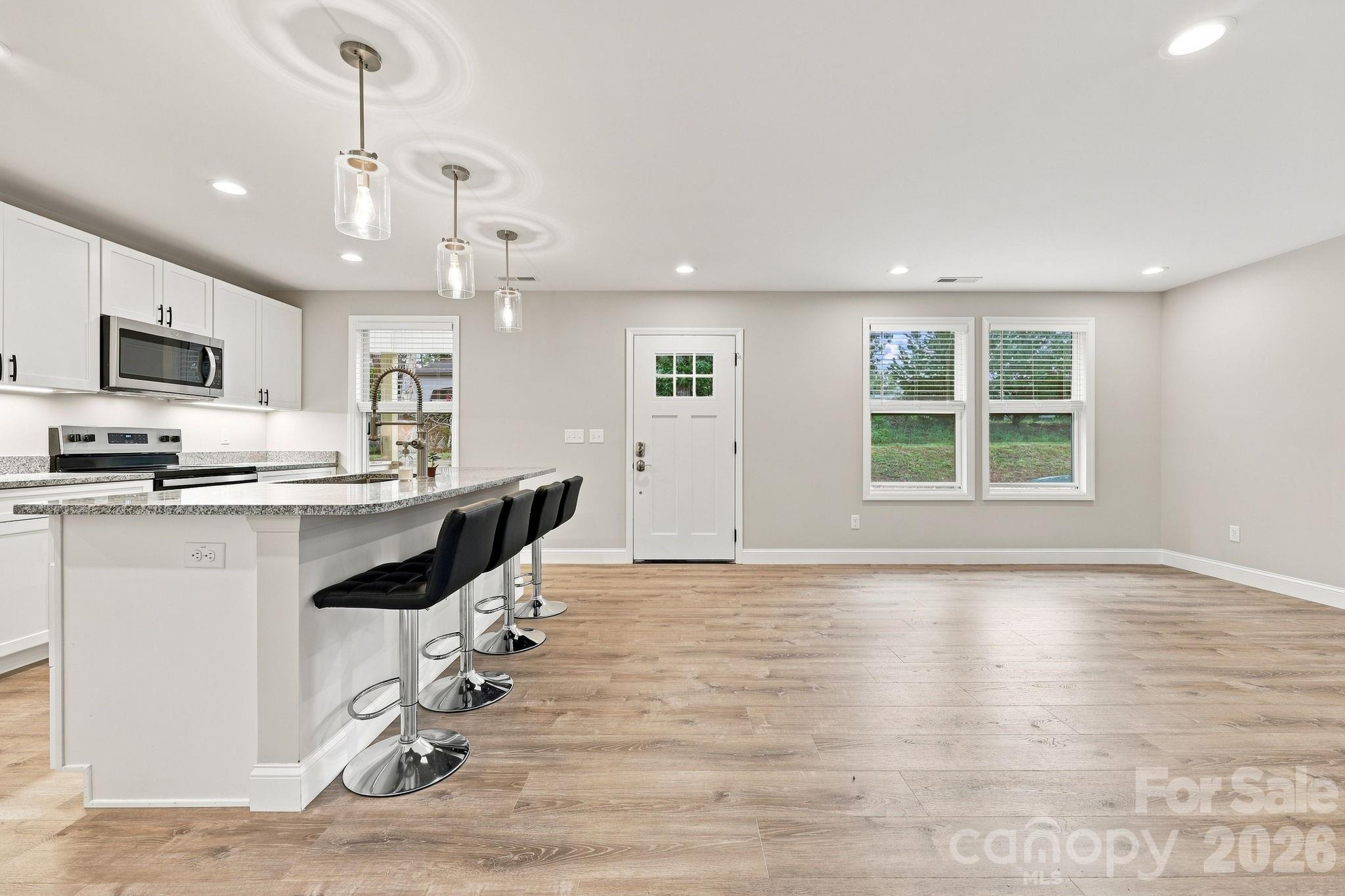 7 Greenridge Road — Weaverville
