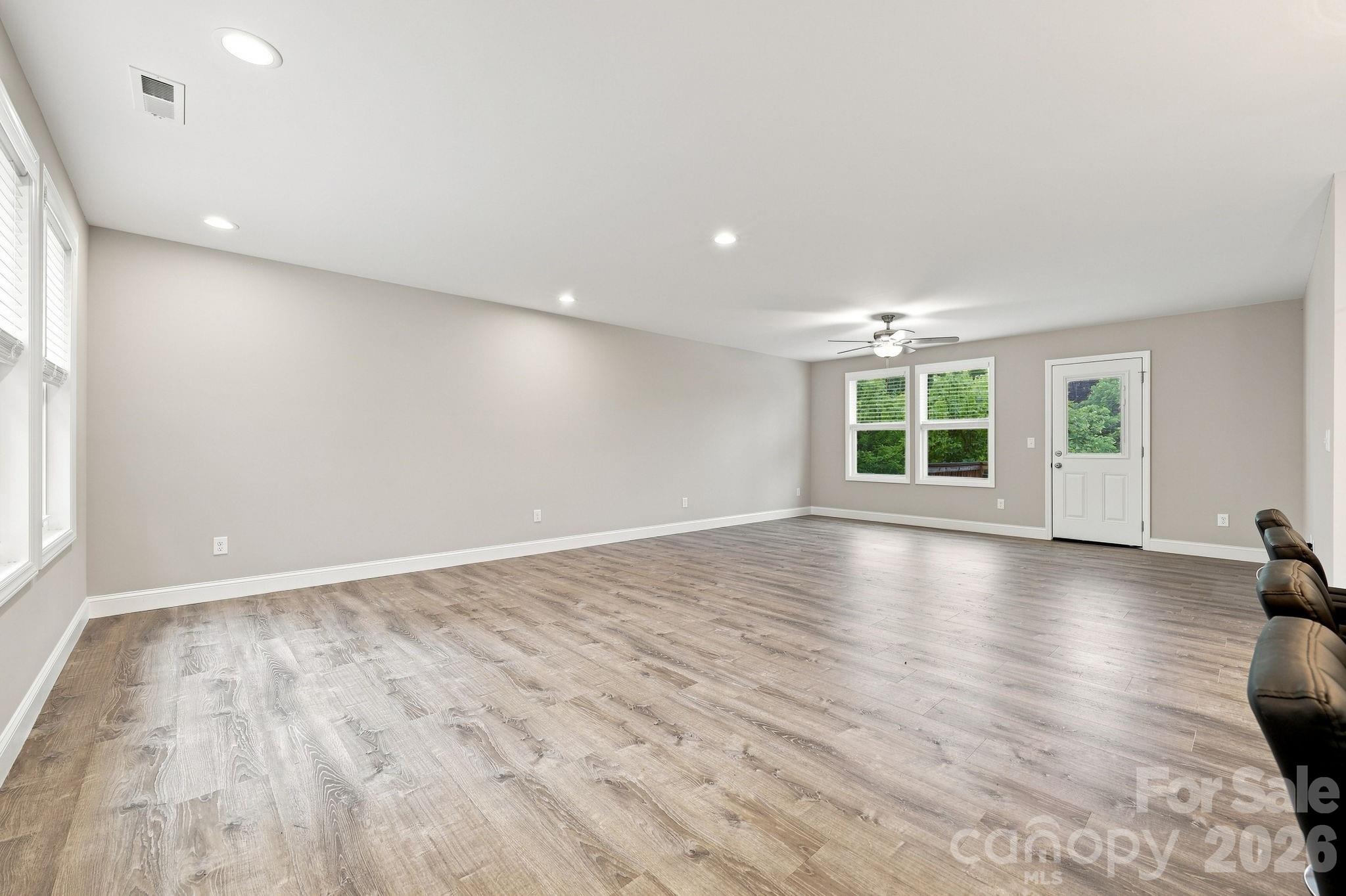 7 Greenridge Road — Weaverville