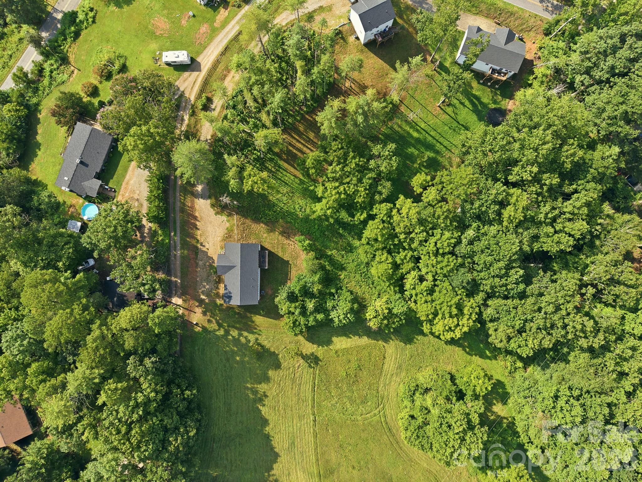7 Greenridge Road — Weaverville