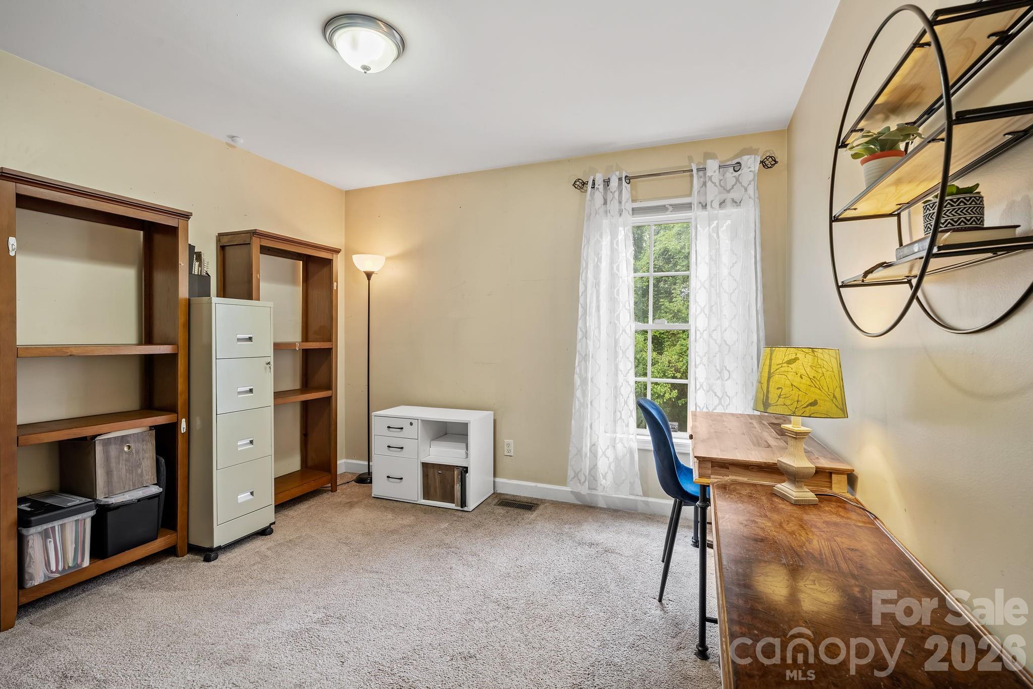 47 Fox Road — Asheville